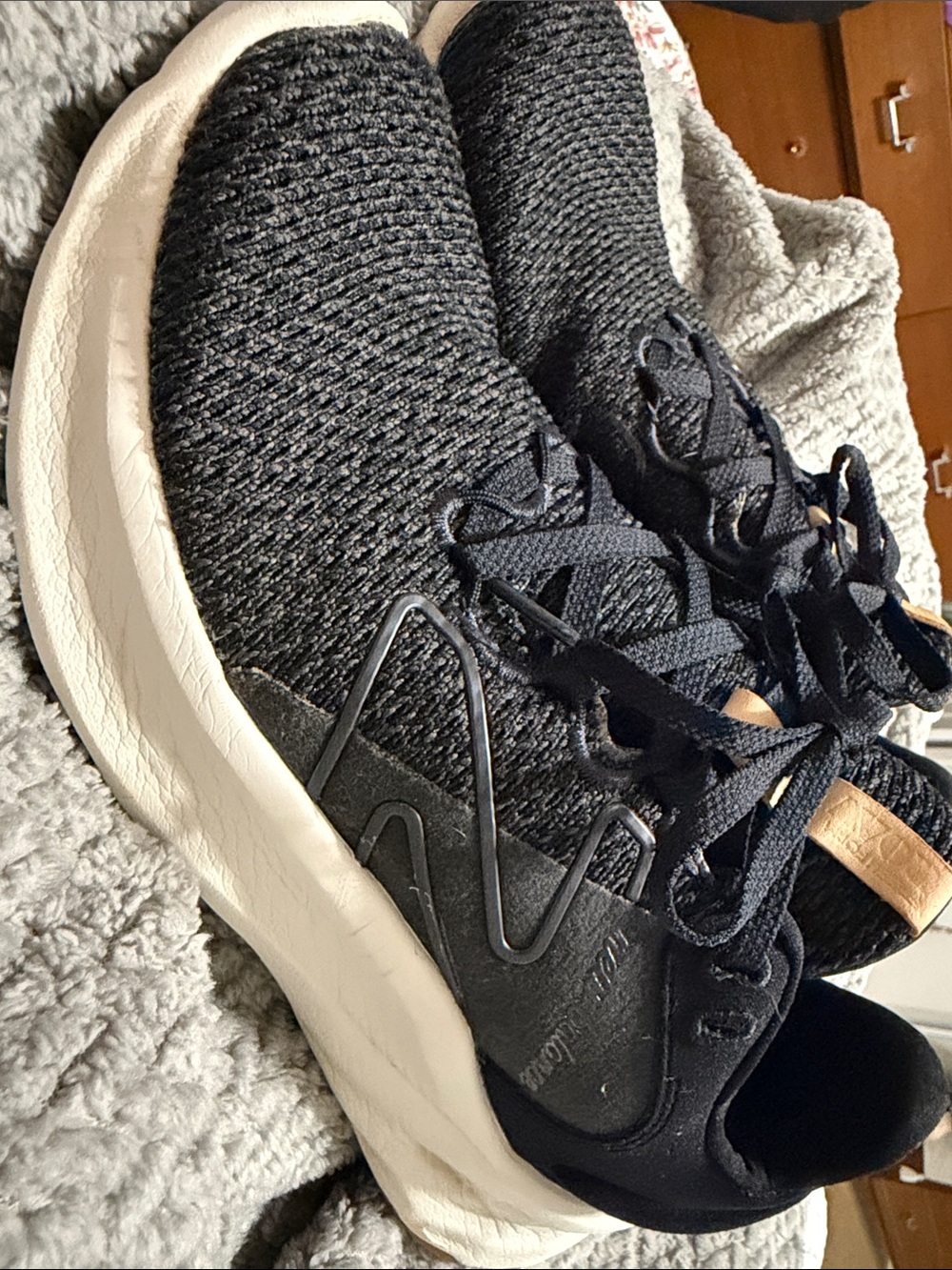 New Balance Fresh Foam Roa V2 - Picture 2 of 2